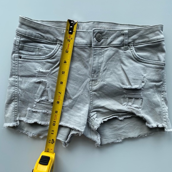 Bundle of 3 shorts - Picture 10 of 15